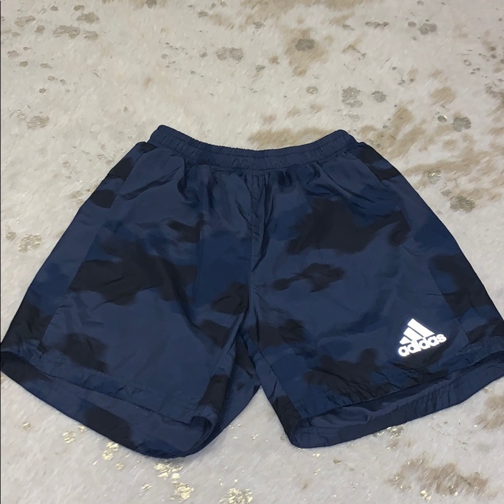 Athletic shorts